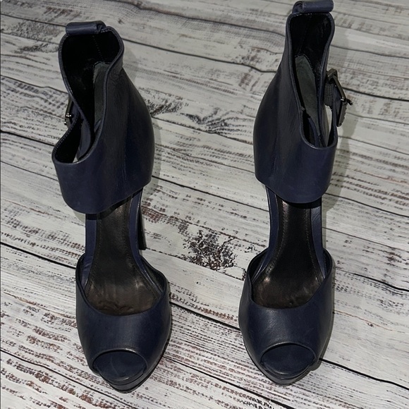 SCHUTZ Blue Stiletto Heels with Platform - Picture 5 of 6
